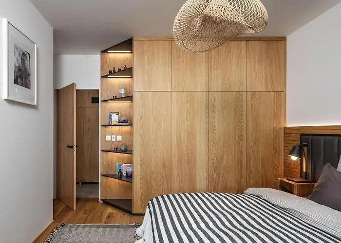 Luxury 2 Bedroom Mountain Escape